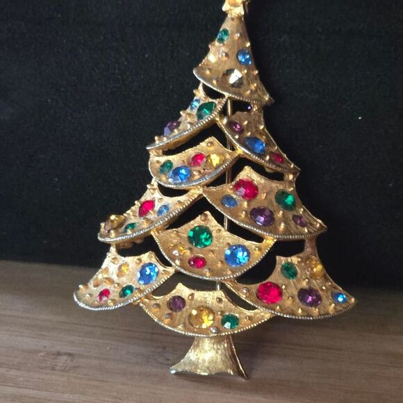 Vintage JJ Christmas tree brooch pin 1960's MCM - Picture 1 of 6